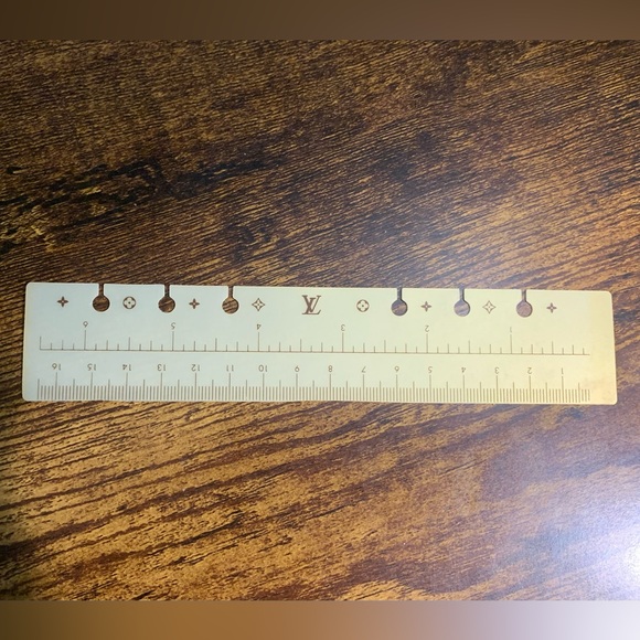 AUTH Louis Vuitton MM Agenda Page Marker Ruler - Picture 2 of 2